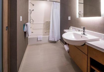 SpringHill Suites by Marriott Fishkill - image 3