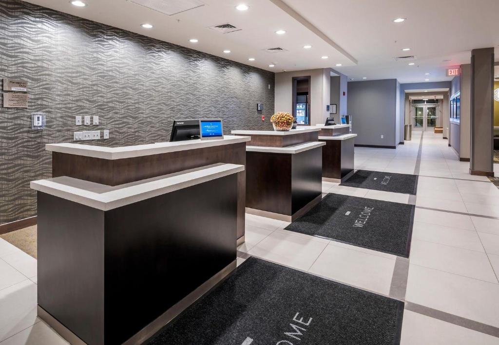SpringHill Suites by Marriott Fishkill - image 7